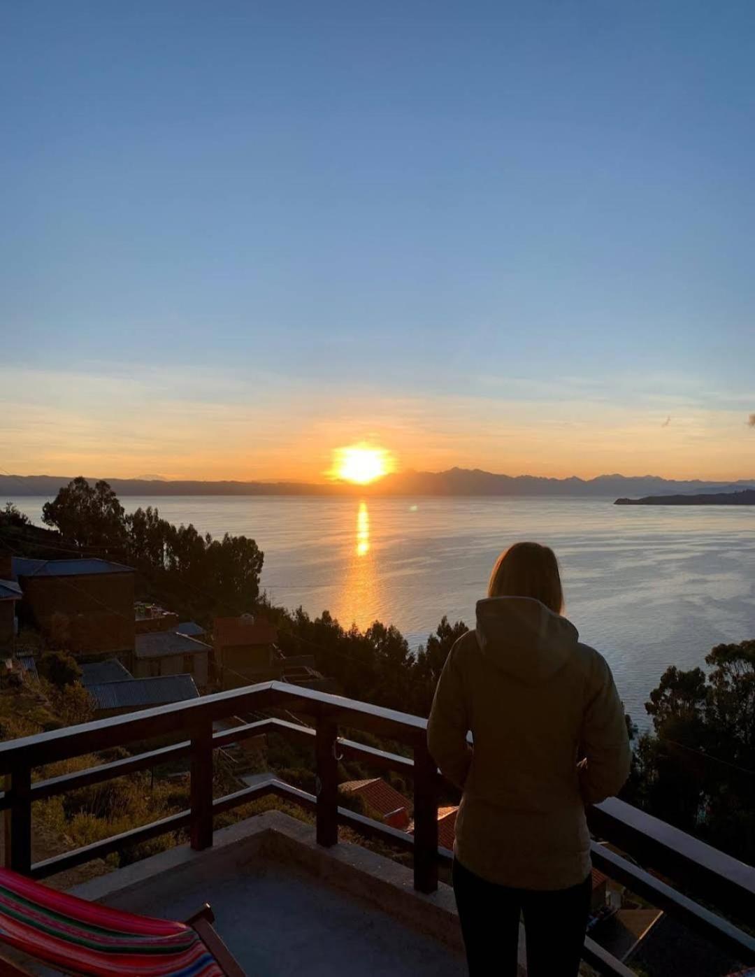 Sol Y Luna - Isla Del Sol Comunidad Yumani Bagian luar foto